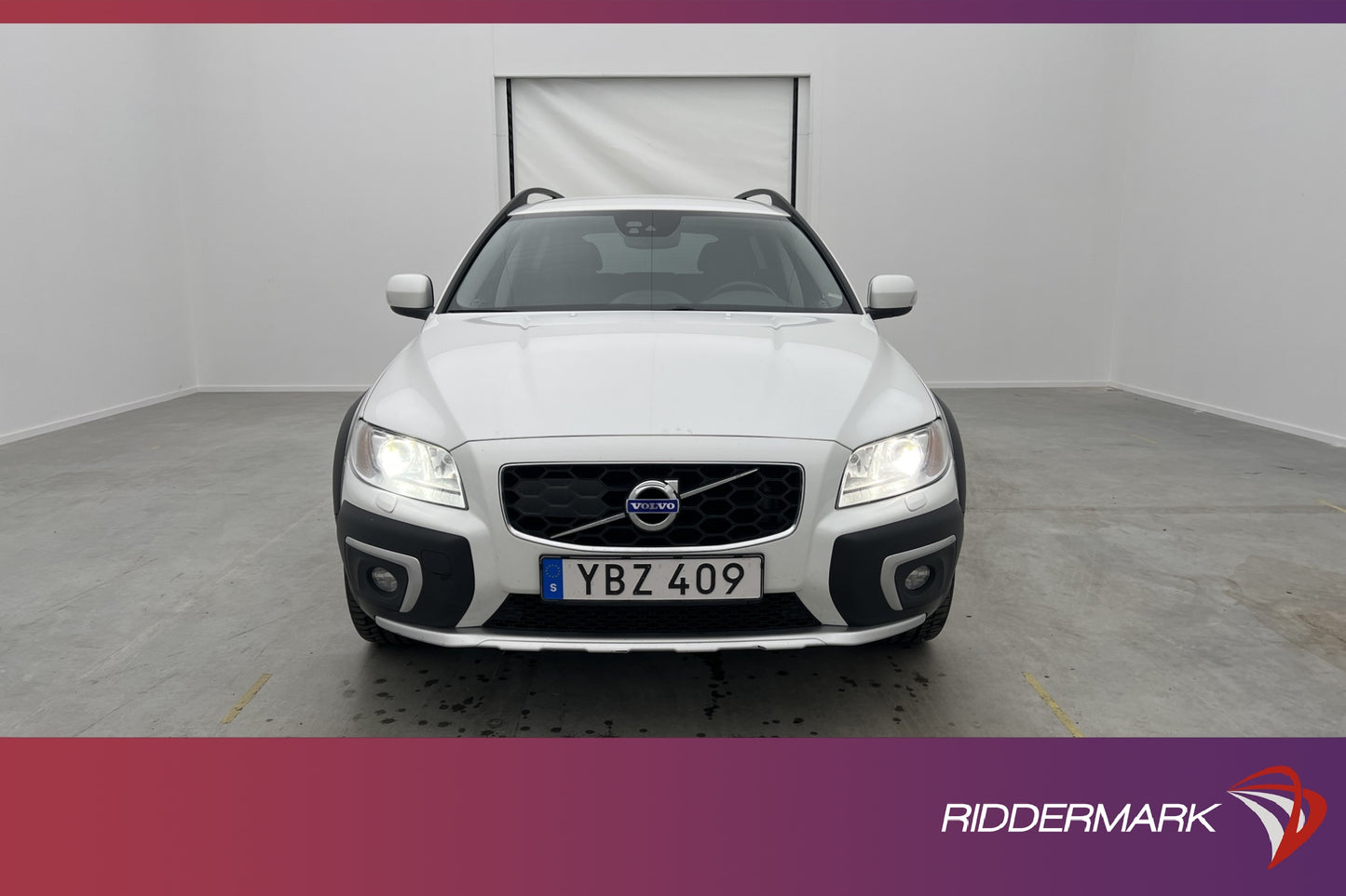 Volvo XC70 D4 AWD Summum VOC Värm Sensorer Skinn Elstol Drag