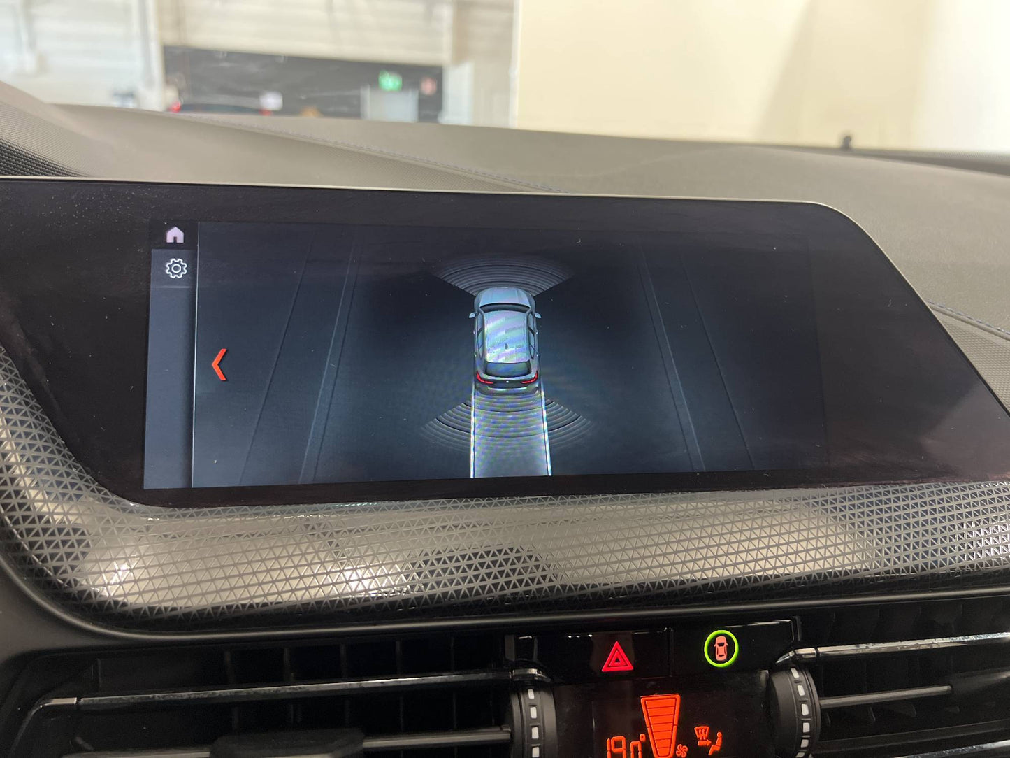 BMW 118i 136hk M-Sport H-skinn Sportdisplay P-sensor