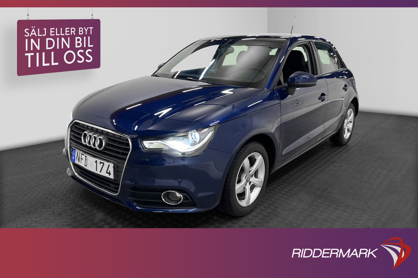 Audi A1 1.6 TDI 90hk Proline Panorama P-sensorer 1 Ägare