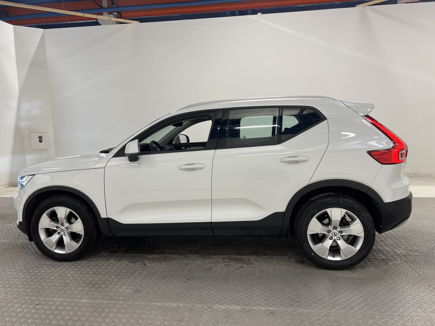 Volvo XC40 D3 150hk Momentum P-Värm Rattvärme PDC VOC Eu6