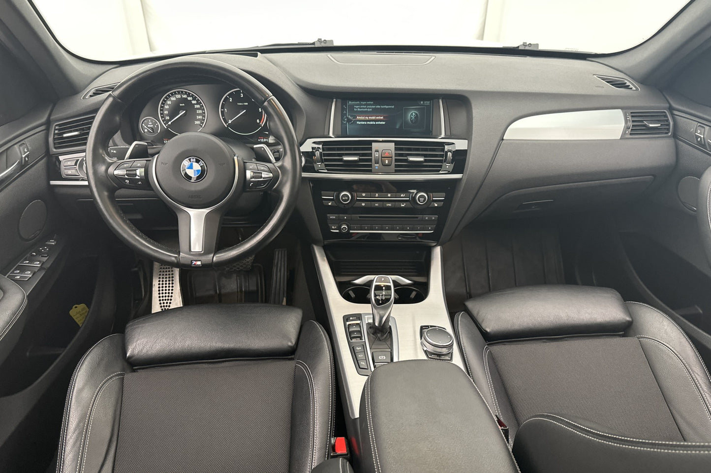 BMW X3 xDrive30d 258hk M Sport Värm Pano B-Kam HuD Navi Drag