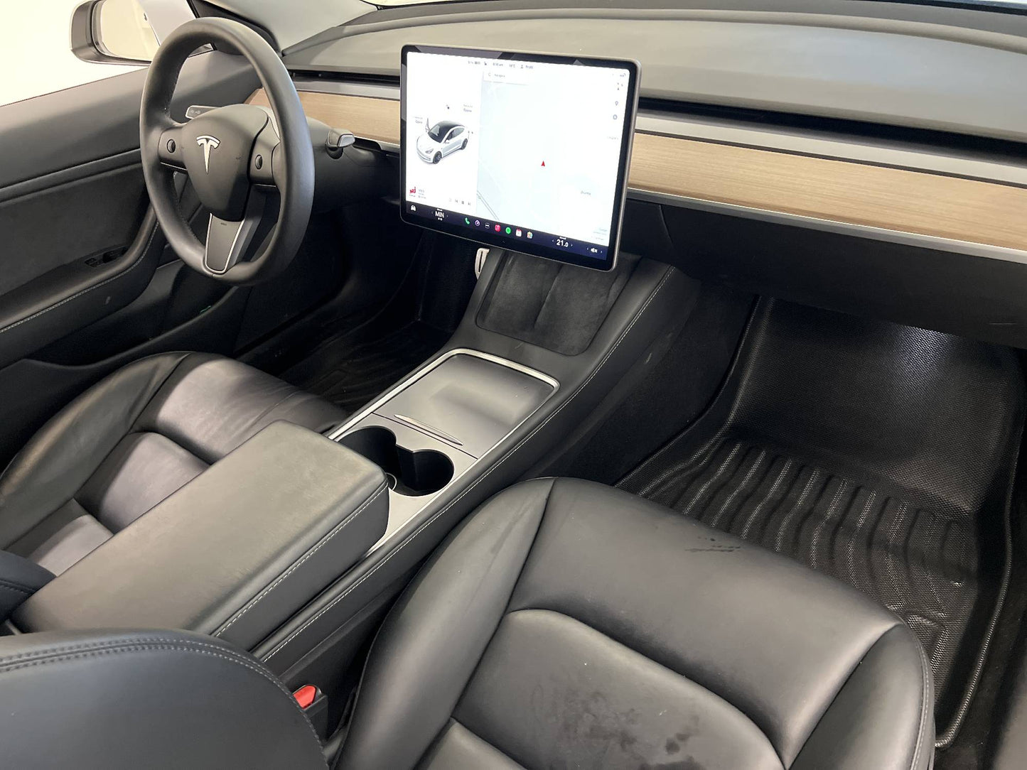 Tesla Model 3 Performance AWD 513hk Svensksåld Autopilot