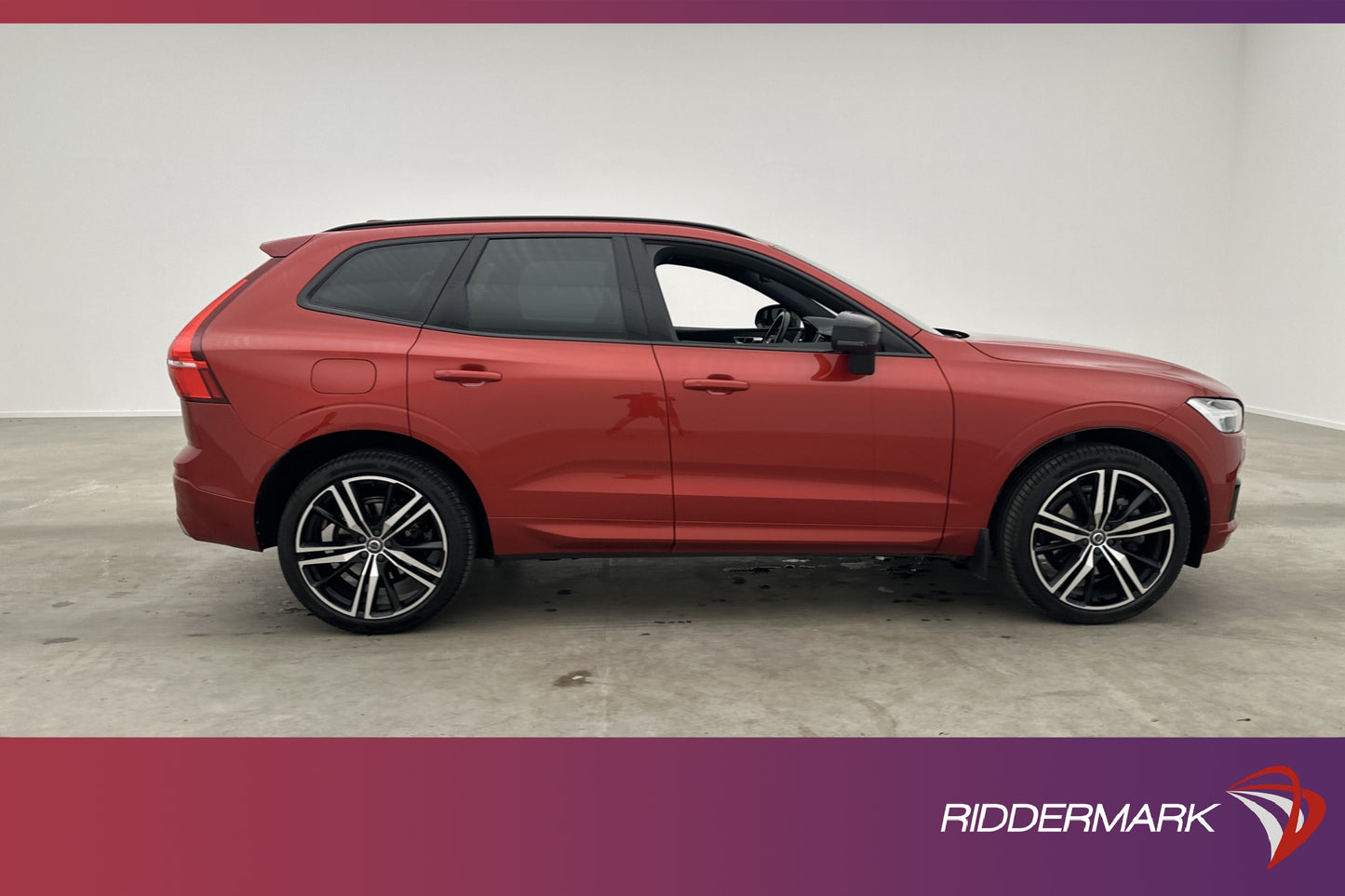 Volvo XC60 T8 AWD Recharge R-Design VOC Pano H/K Drag MOMS