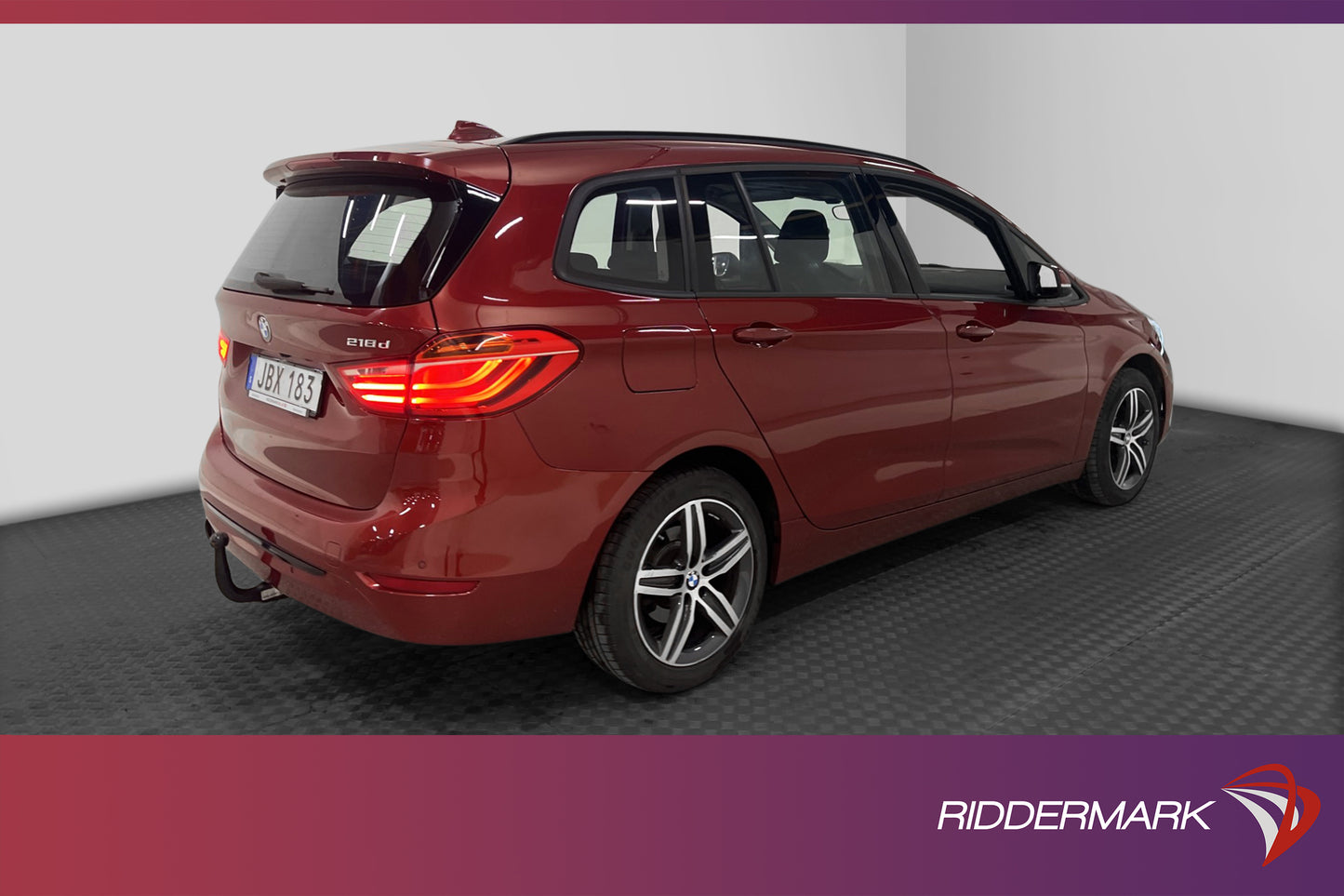 BMW 218d Gran Tourer 150hk Sport line 7-sits Pano B-kam Drag