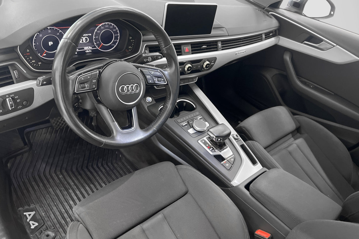 Audi A4 Avant 2.0 TDI quattro Proline Cockpit Pano B-Kamera