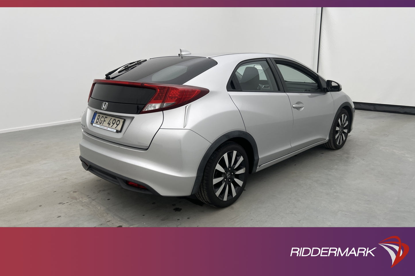 Honda Civic 1.8 i-VTEC 142hk Sport Backkamera 1-Brukare