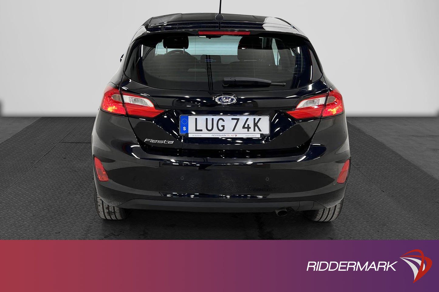 Ford Fiesta 1.0 100hk Rattvärme Adaptiv P-sensorer Handsfree