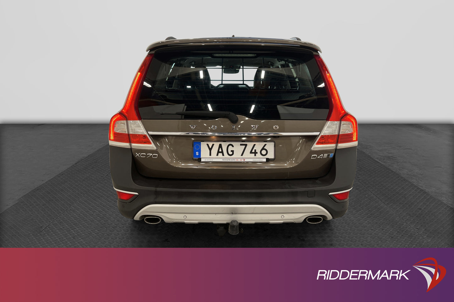 Volvo XC70 D4 181hk AWD Summum D-värm Kamera VOC Drag