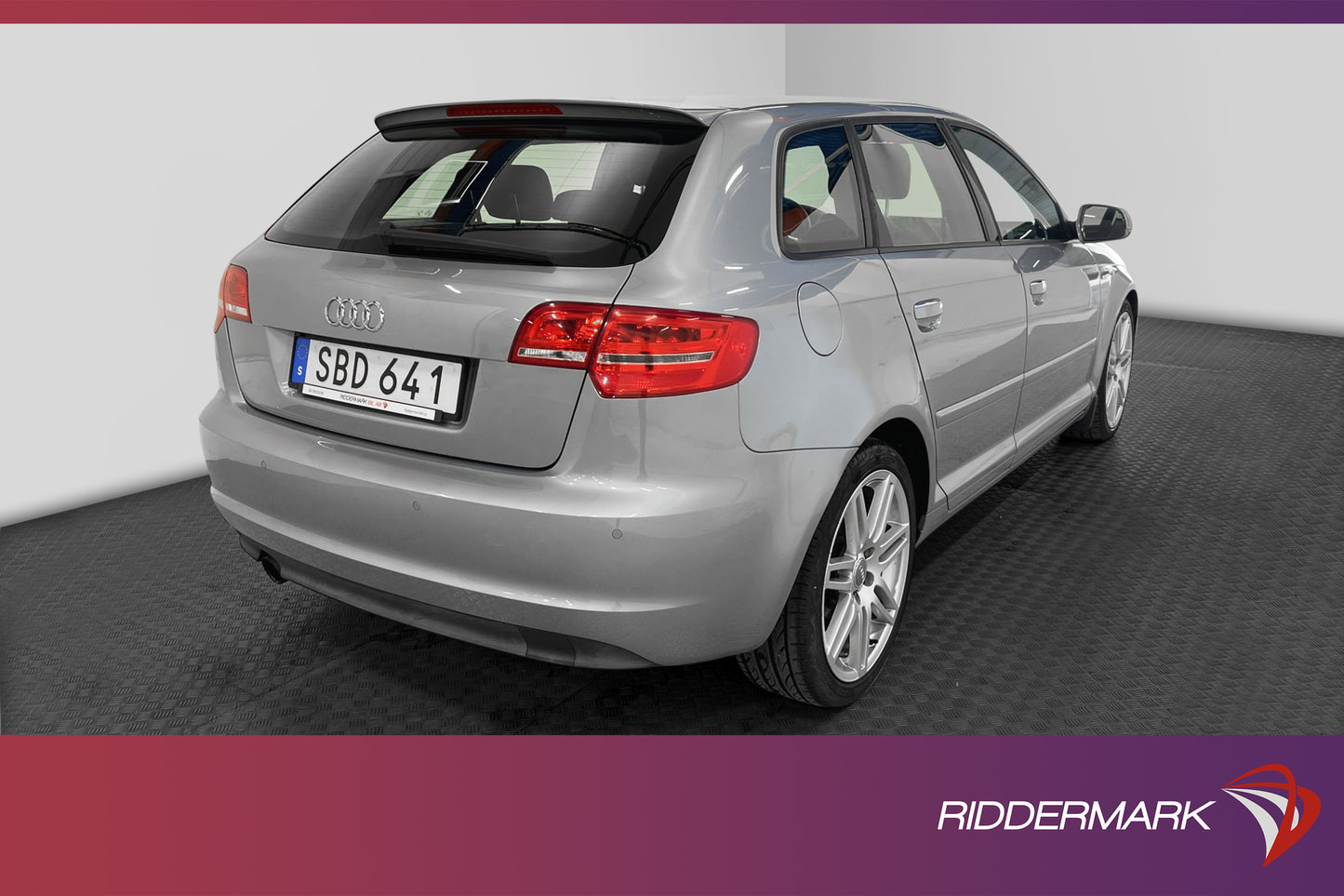 Audi A3 2.0 TDI S Tronic 140hk S-Line Värmare Bose Välservad