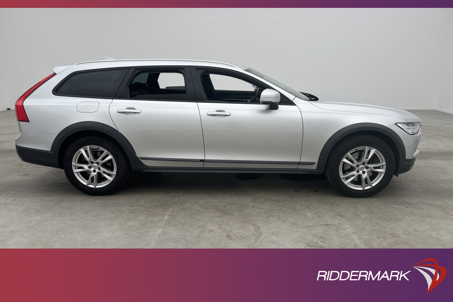 Volvo V90 Cross Country D4 AWD Momentum VOC D-Värm Drag