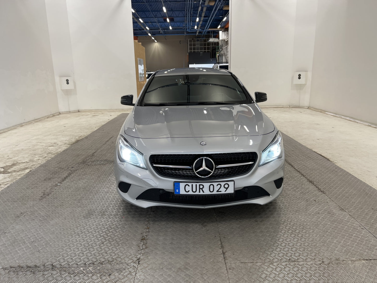 Mercedes-Benz CLA 220 Shooting Brake 177hk Värmare Dragkrok