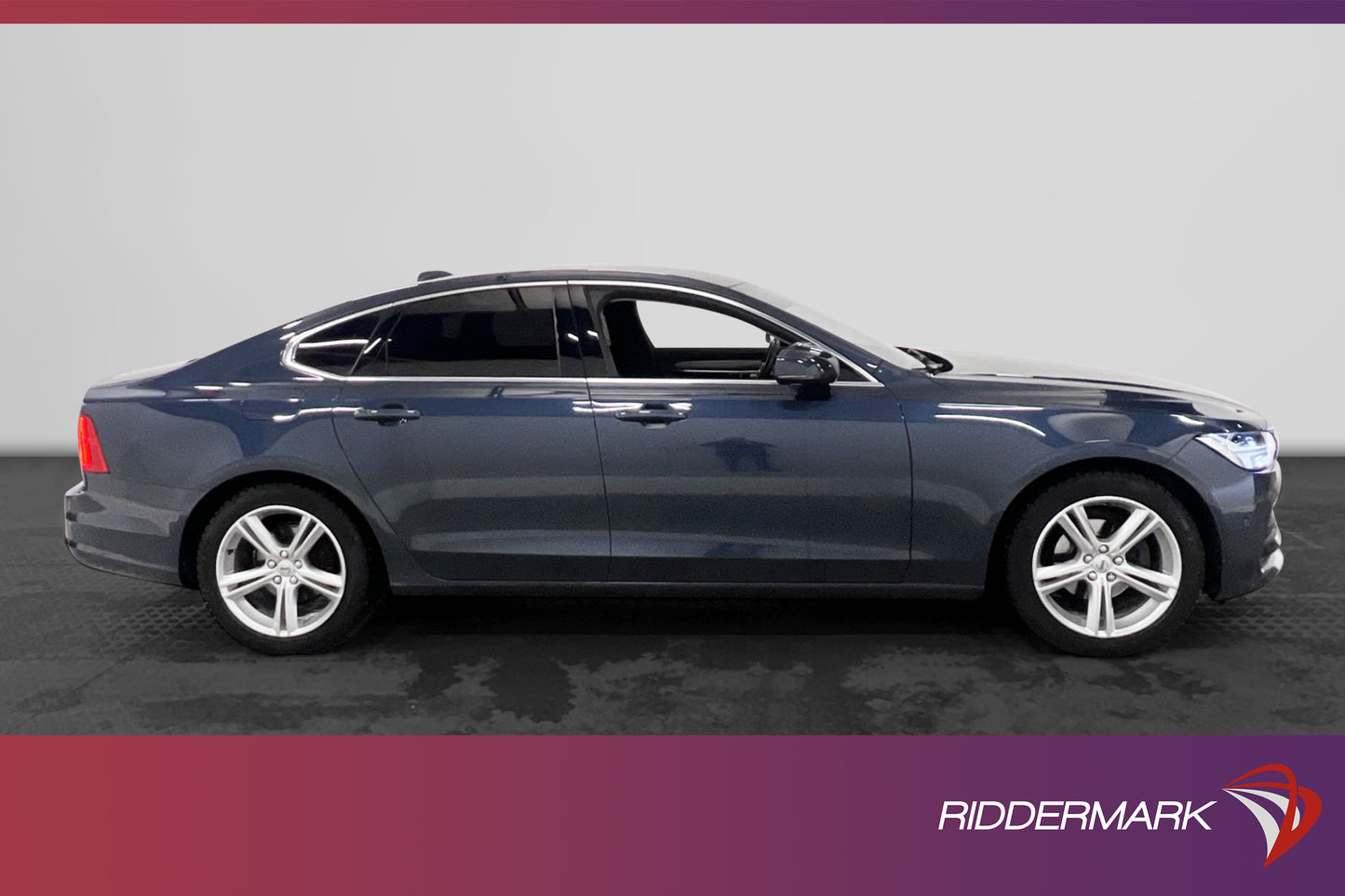 Volvo S90 D4 AWD 190hk Advanced VOC Värmare Navi BLIS 4-Zon