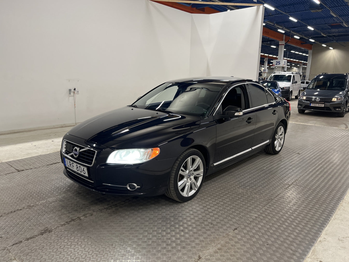 Volvo S80 D5 205hk Summum Blis Värmare Adaptiv farth Välserv