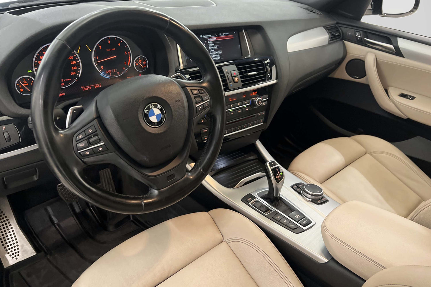 BMW X4 xDrive35d 313hk M-Sport D-Värm T-Lucka B-Kamera Navi