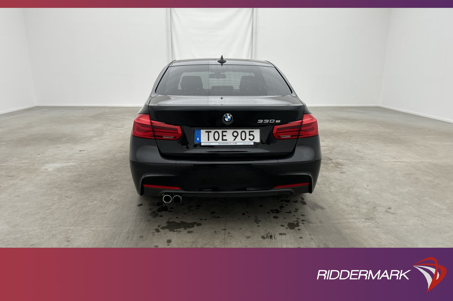 BMW 330 e Sedan M Sport HiFi Navi Skinn Sensorer Välservad