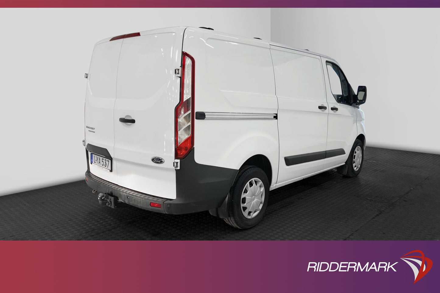 Ford Transit Custom 2.0TDCi Värmare Dragkrok PDC Nyservad