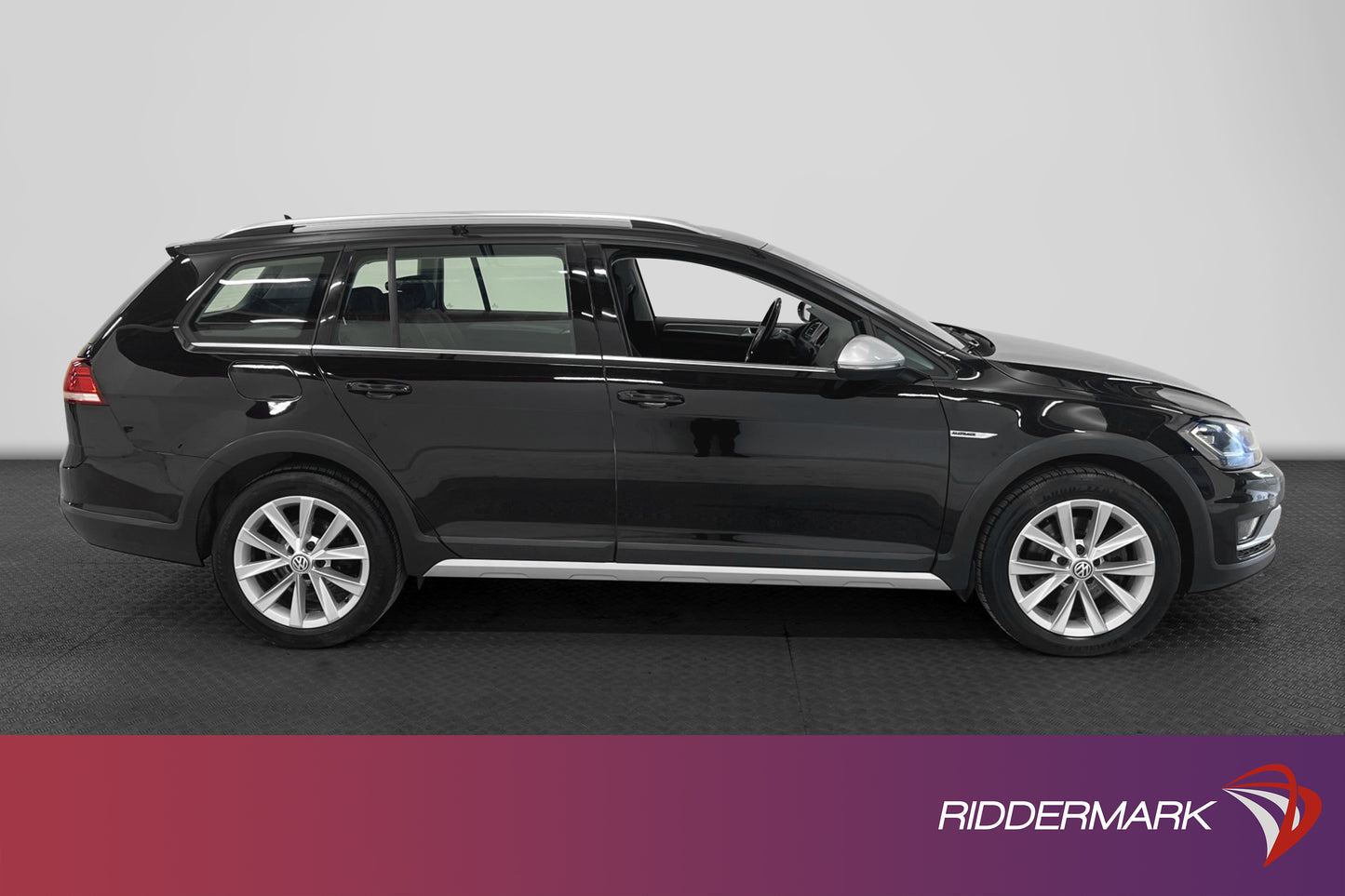 Volkswagen Golf Alltrack 1.8 TSI 4M Premium Värmare Drag