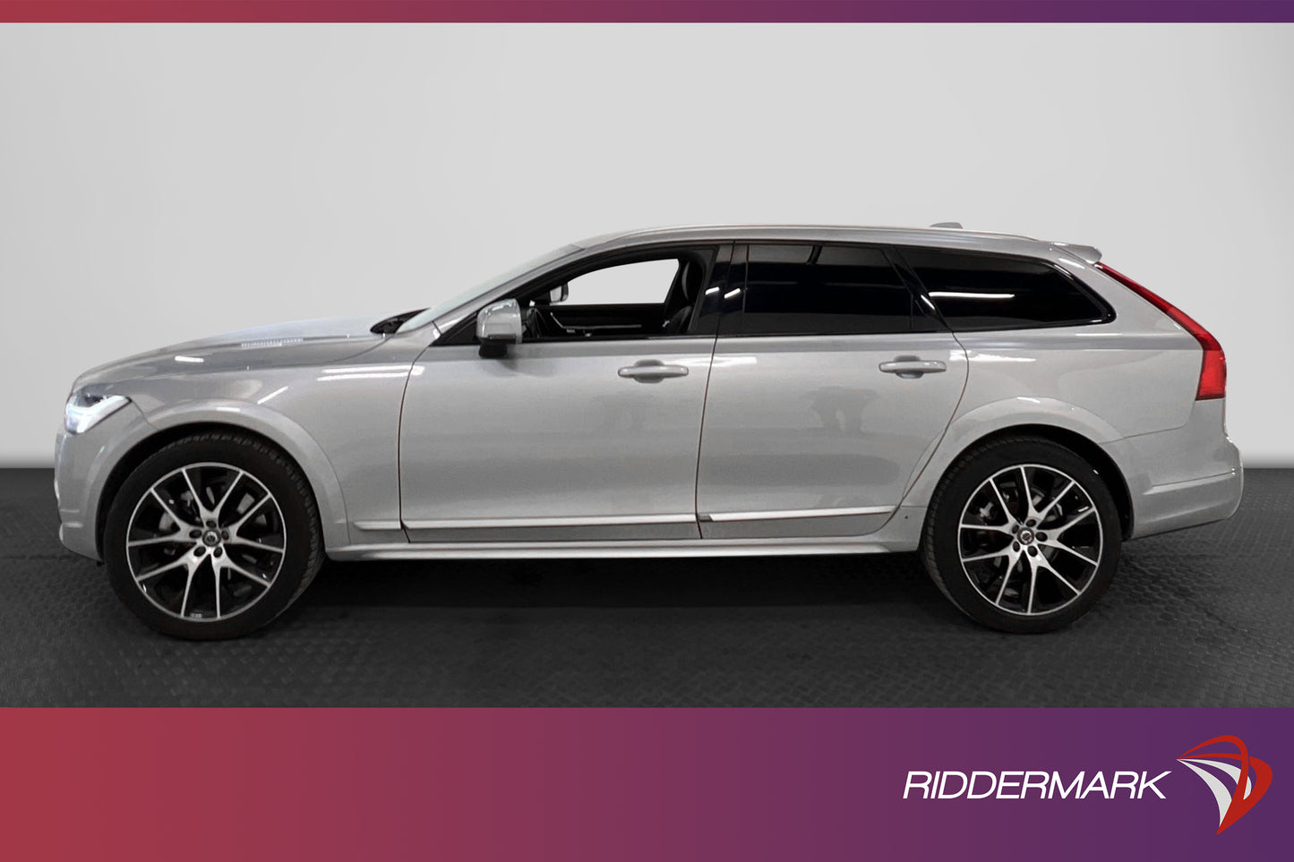 Volvo V90 Cross Country D4 AWD Inscription PRO VOC 360 Drag