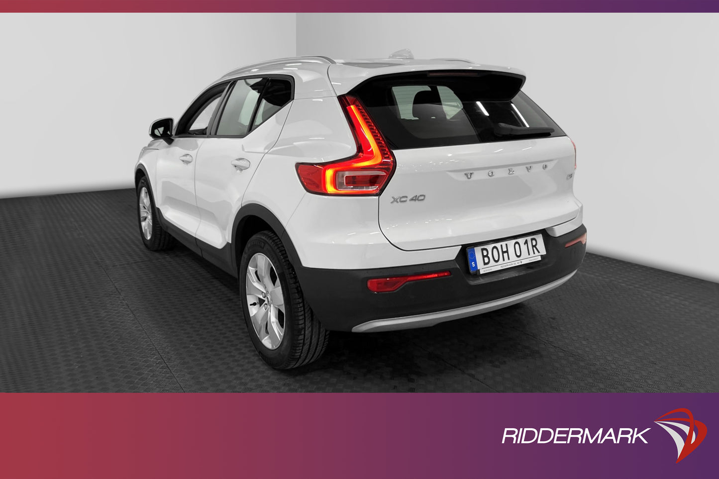 Volvo XC40 D3 150hk Momentum VOC Värmare Kamera Rattvärme