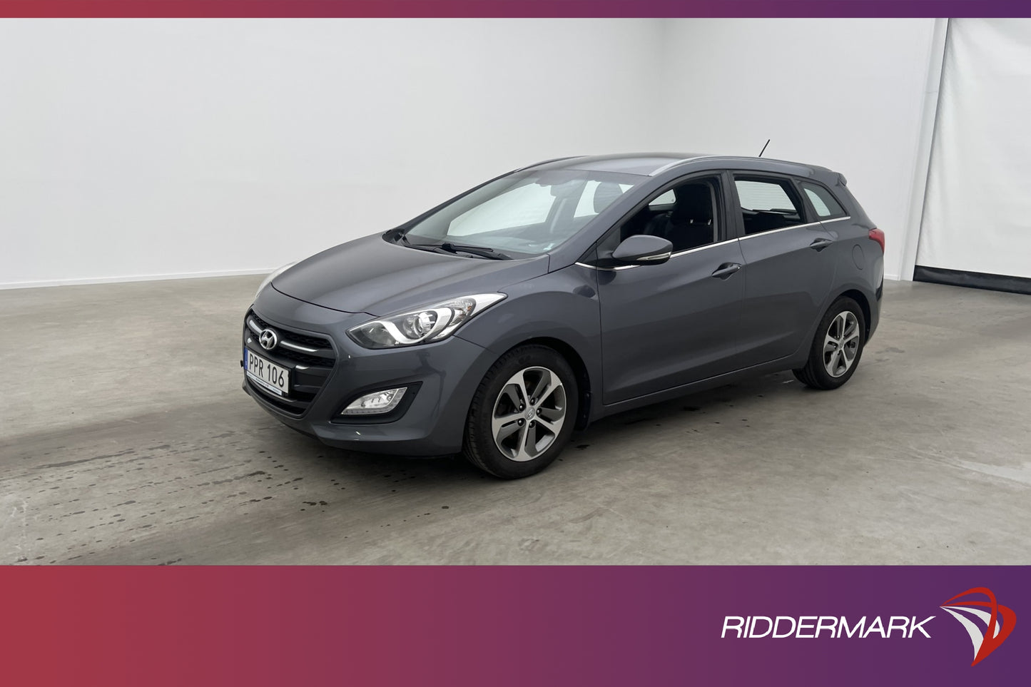 Hyundai i30 GDI 135hk Kombi Automat Rattvärme 9683 Mil