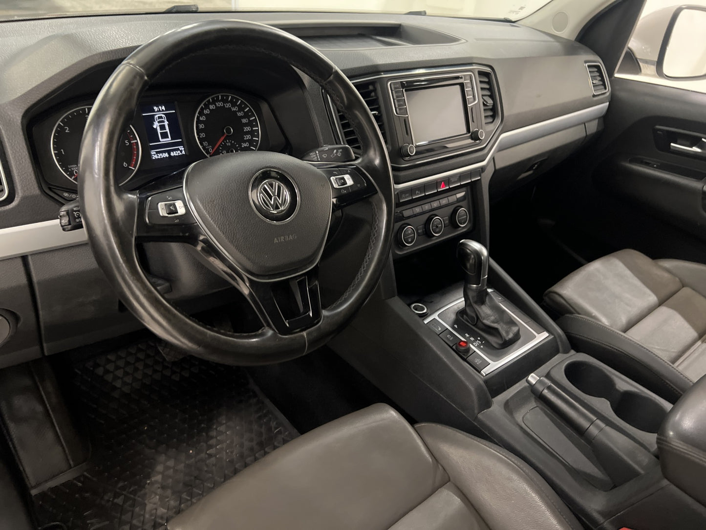 Volkswagen Amarok Aviater 3.0 V6 4M Värmare Skinn Dragkrok