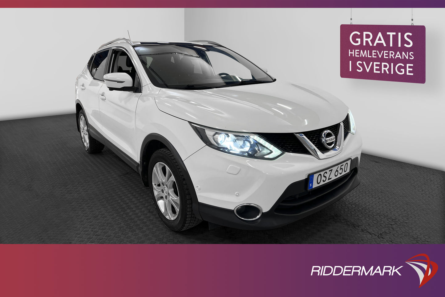 Nissan Qashqai 1.2 DIG-T 115hk Tekna 360° kamera Navi Drag