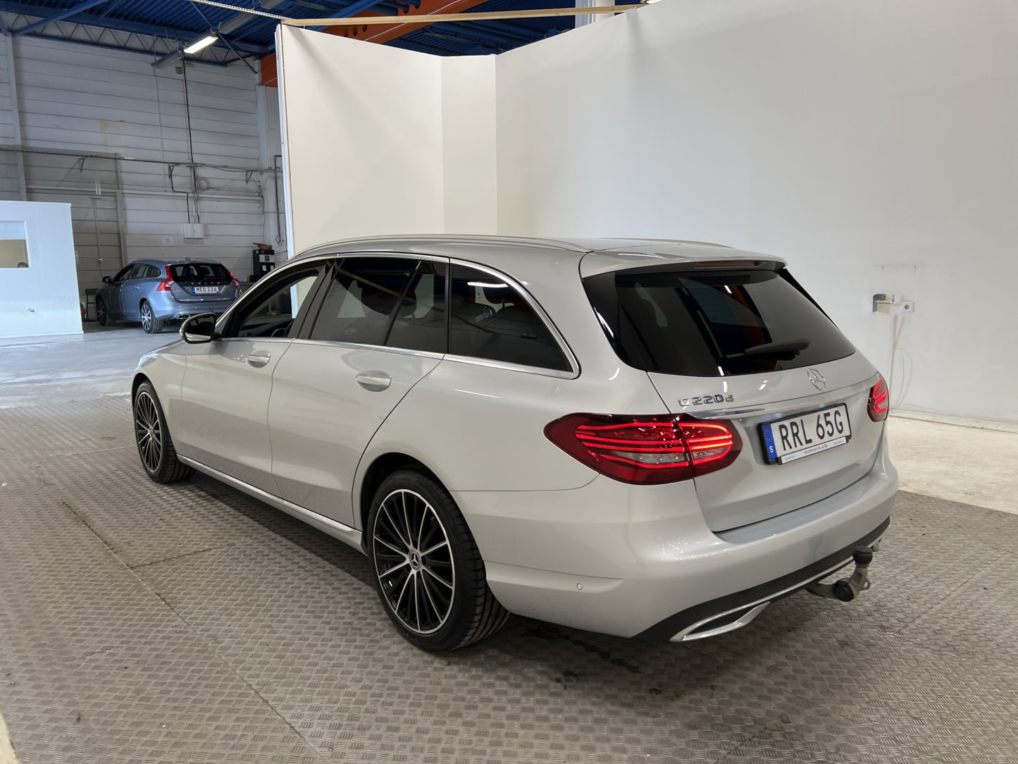 Mercedes-Benz C 220 T d 194hk Värmare Burmester Kamera MOMS