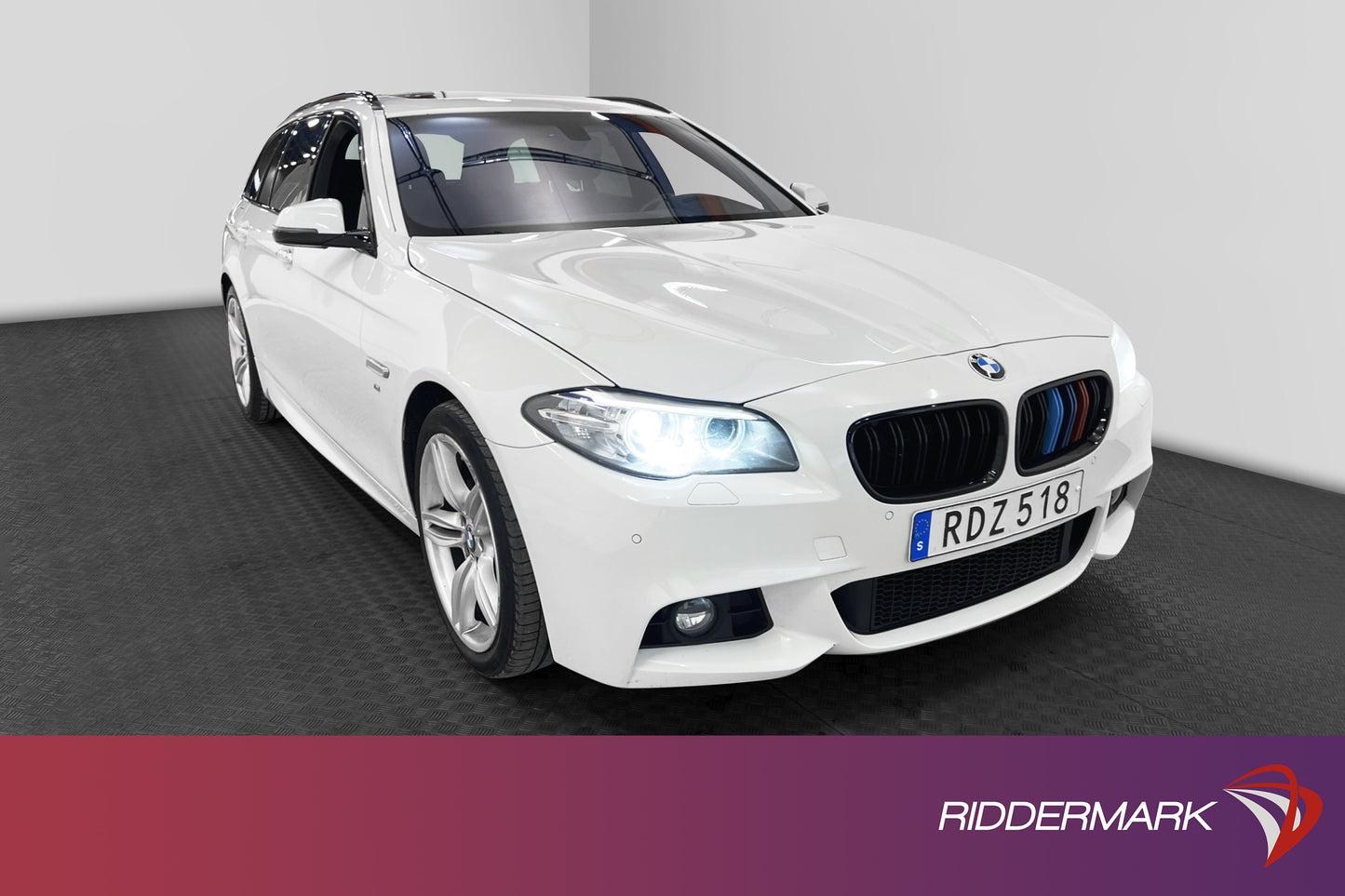 BMW 520d xDrive Touring 190hk M Sport Pano Harman/K Skinn