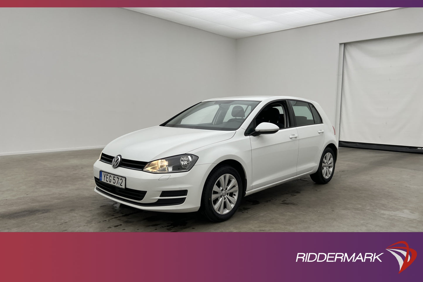 Volkswagen Golf 1.2 TSI 110hk Adaptiv CarPlay Välservad