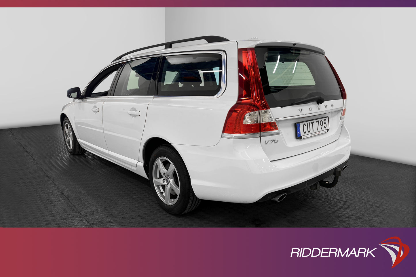 Volvo V70 D4 AWD 181hk Momentum Dragkrok P-sensorer H-skinn