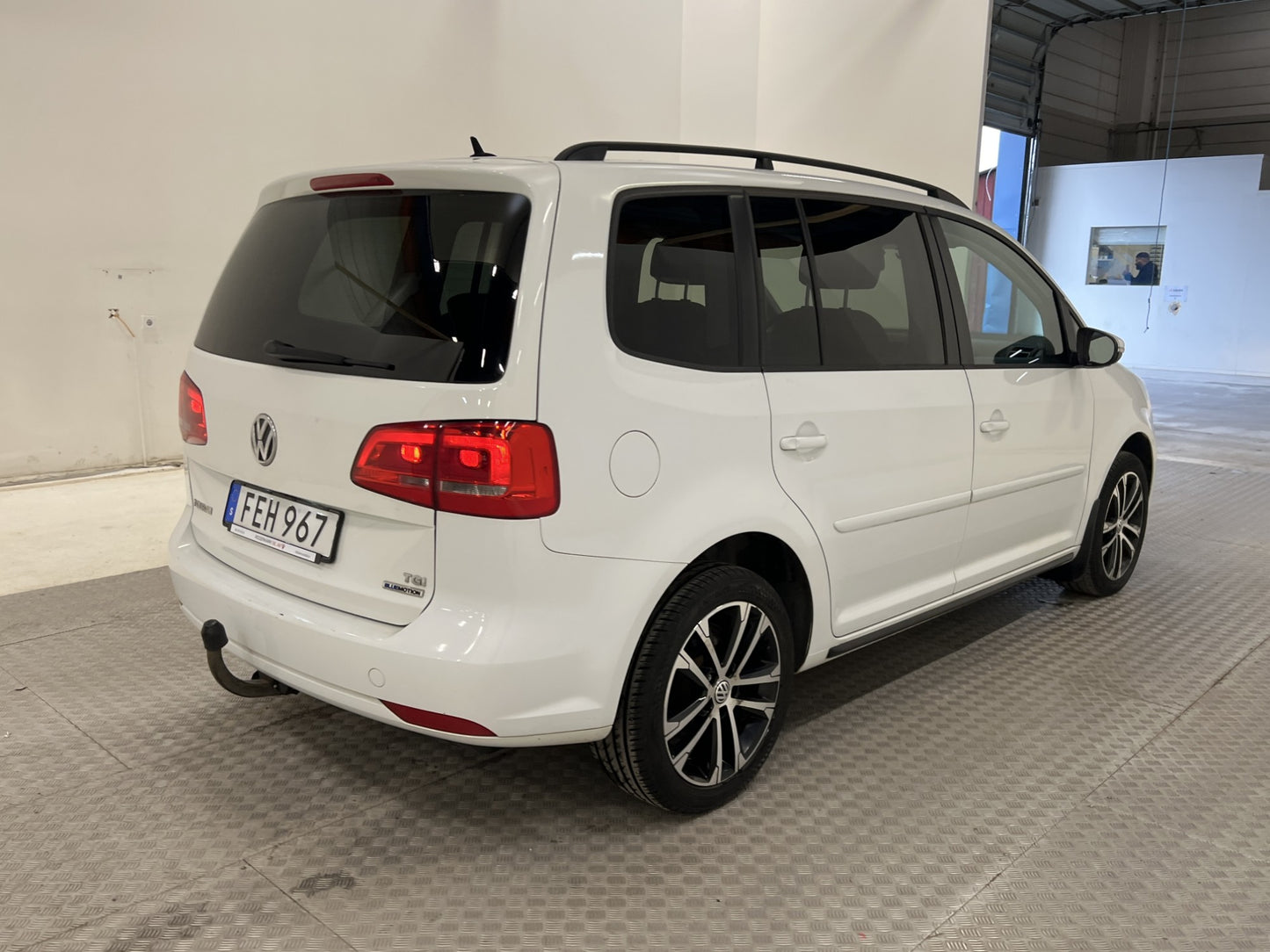 Volkswagen Touran 1.4 TSI EcoFuel 150hk B-kamera Dragkrok