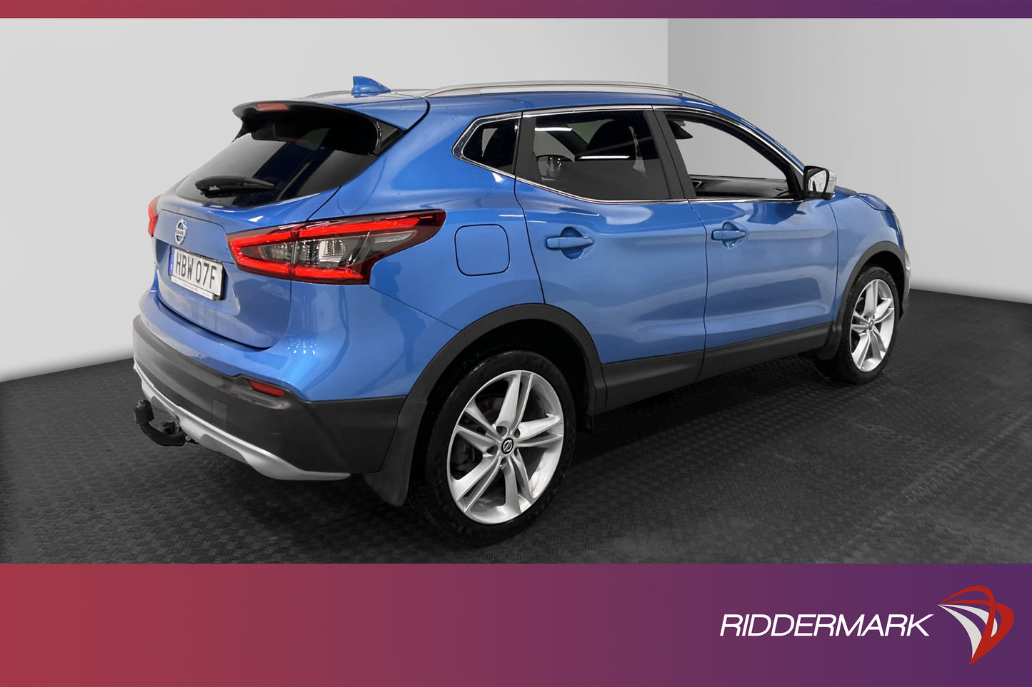 Nissan Qashqai 1.3 DIG-T 160hk N-Motion 360° Navi Drag