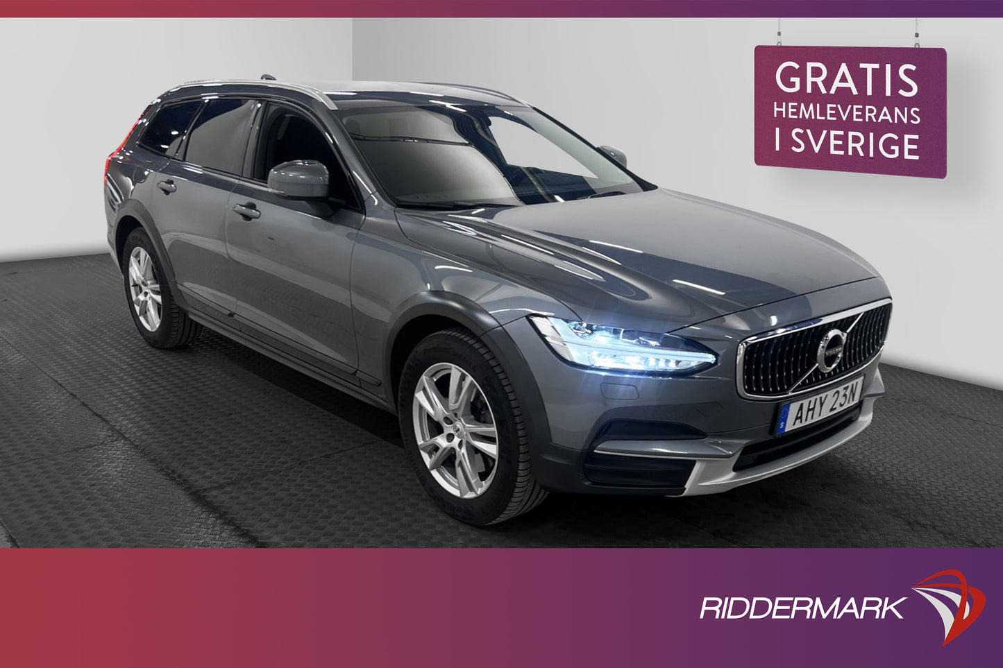 Volvo V90 Cross Country D4 AWD 190hk Momentum Drag Välservad