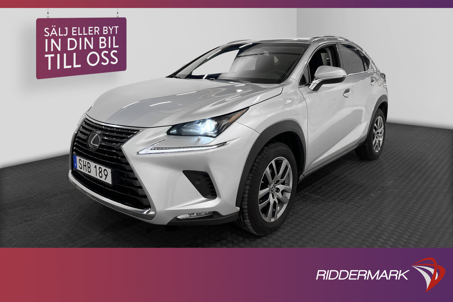 Lexus NX 300h AWD 197hk Business Kamera Skinn Navi Drag MOMS