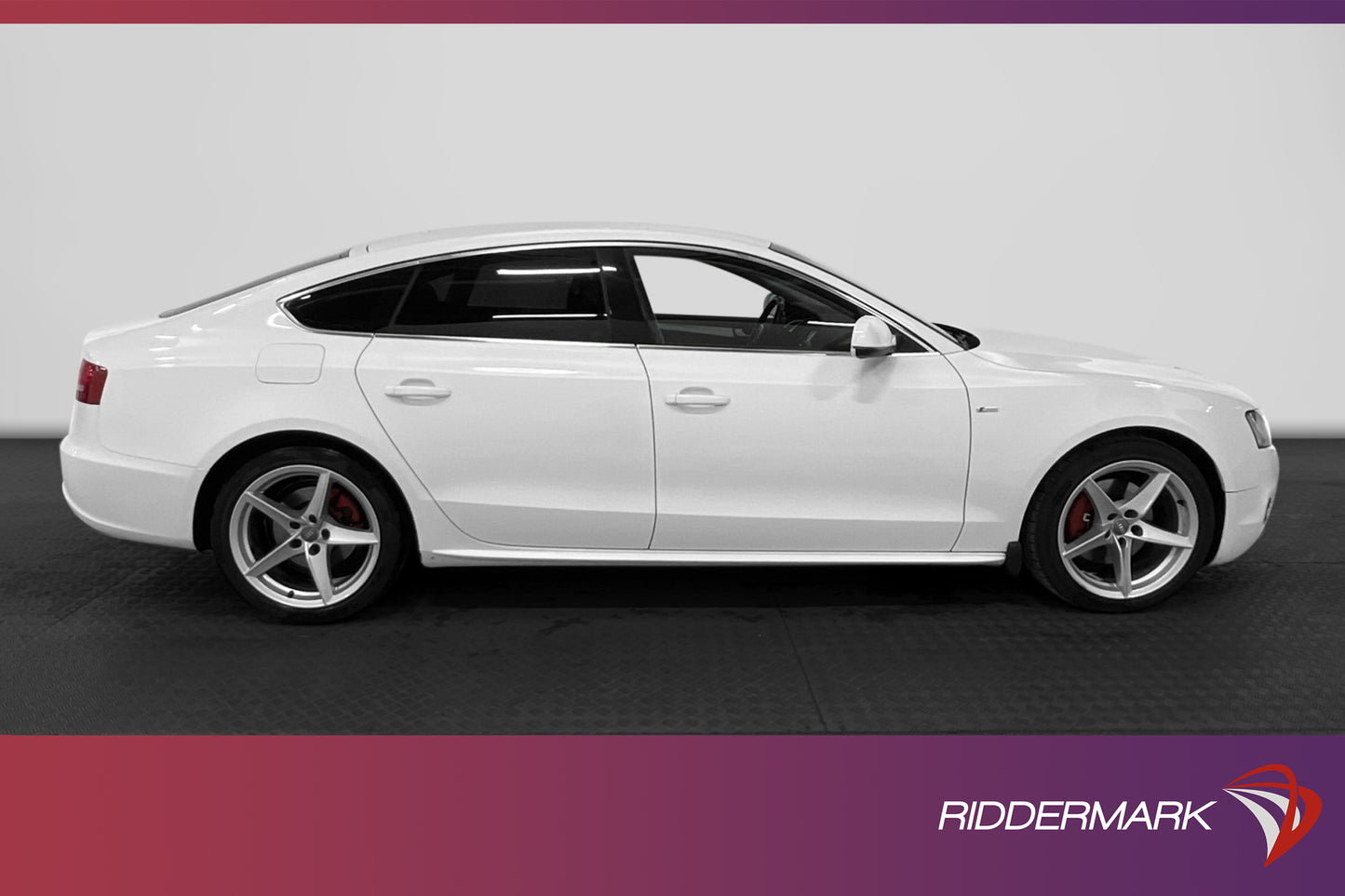 Audi A5 Sportback 3.0 TDI Quattro 239hk S-Line Drag H-skinn