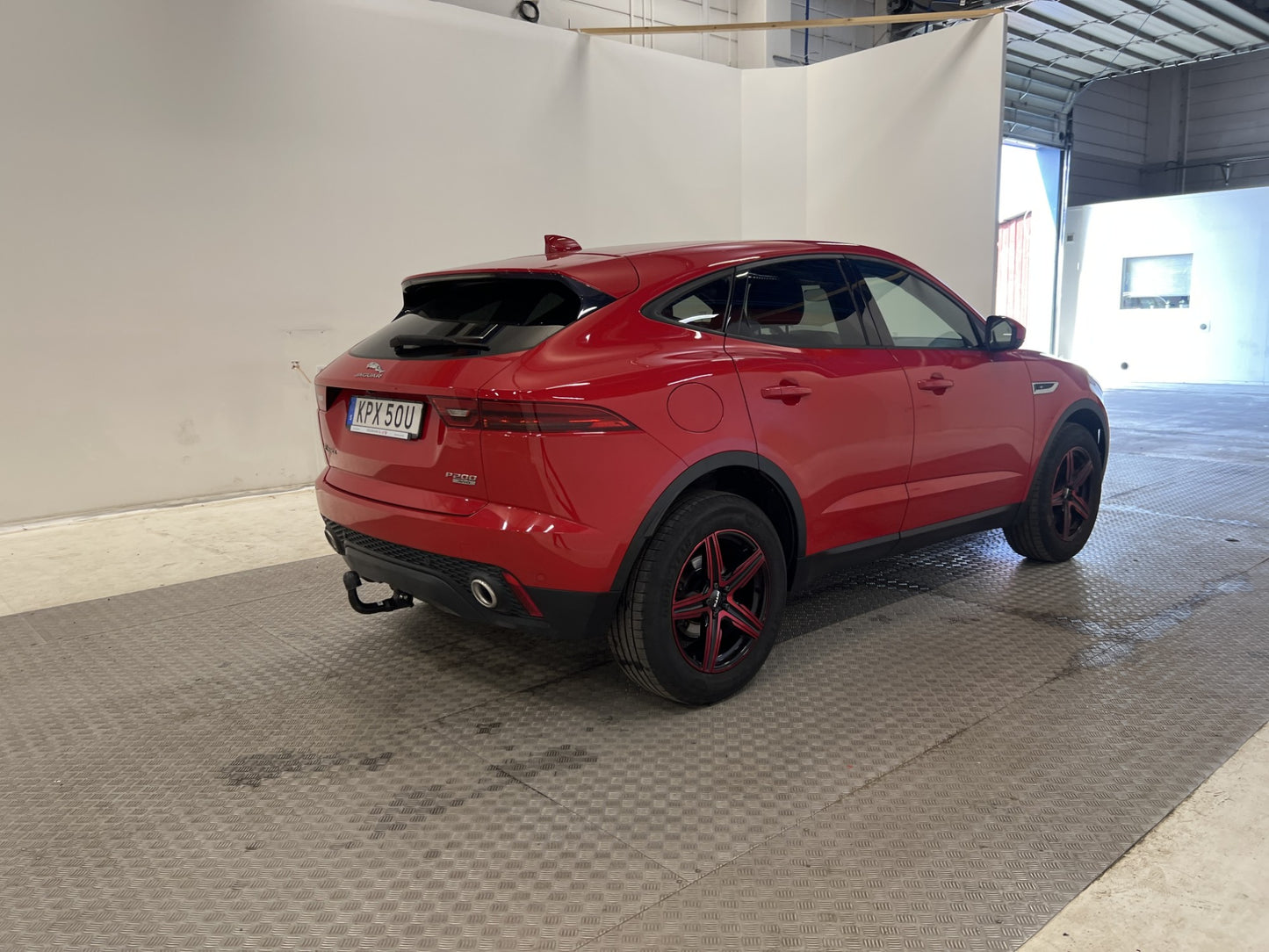 Jaguar E-Pace P200 AWD 200hk Cockpit Navi Meridia Skinn Drag