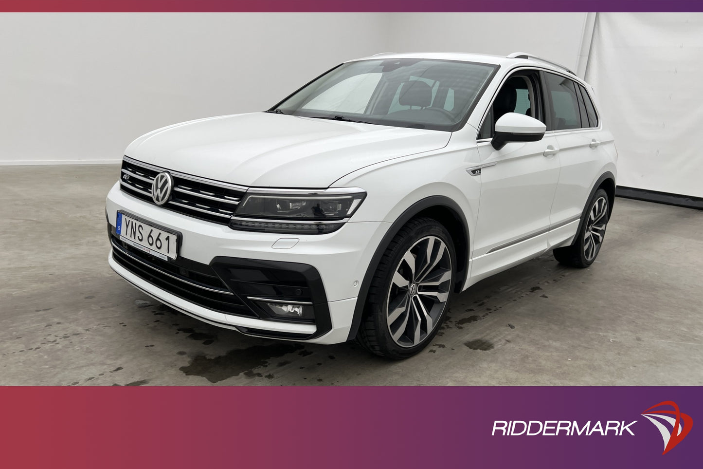 Volkswagen Tiguan 2.0 TDI 4M R-Line Cockpit Värm Kamera Drag