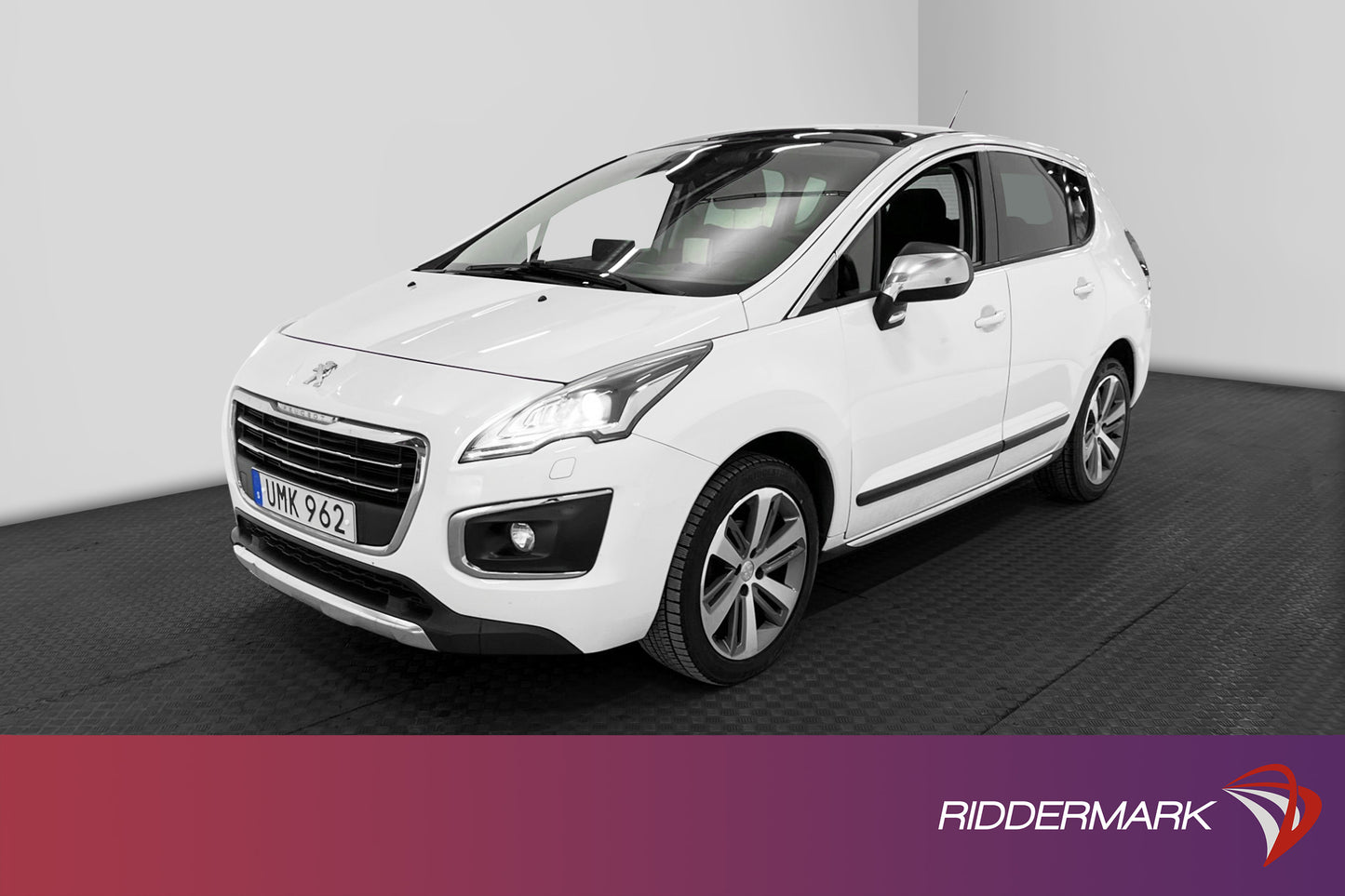 Peugeot 3008 1.6 BlueHDi 120hk Pano Kamera HUD Drag Navi