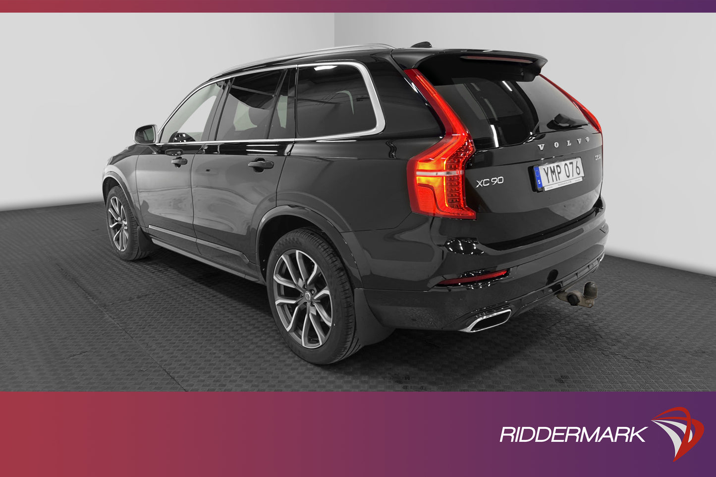 Volvo XC90 D5 AWD 235hk R-Design 7-Sits D-Värm Pano 360° HuD