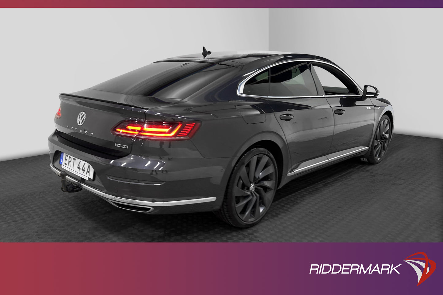 Volkswagen Arteon 4M 190hk R-Line Cockpit 360 B-kam Värmare