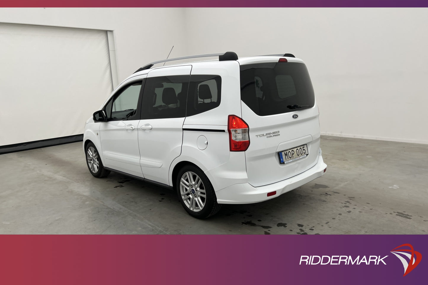 Ford Tourneo Courier 1.6 Farthållare 0.40L/Mil 5-Sits Moms