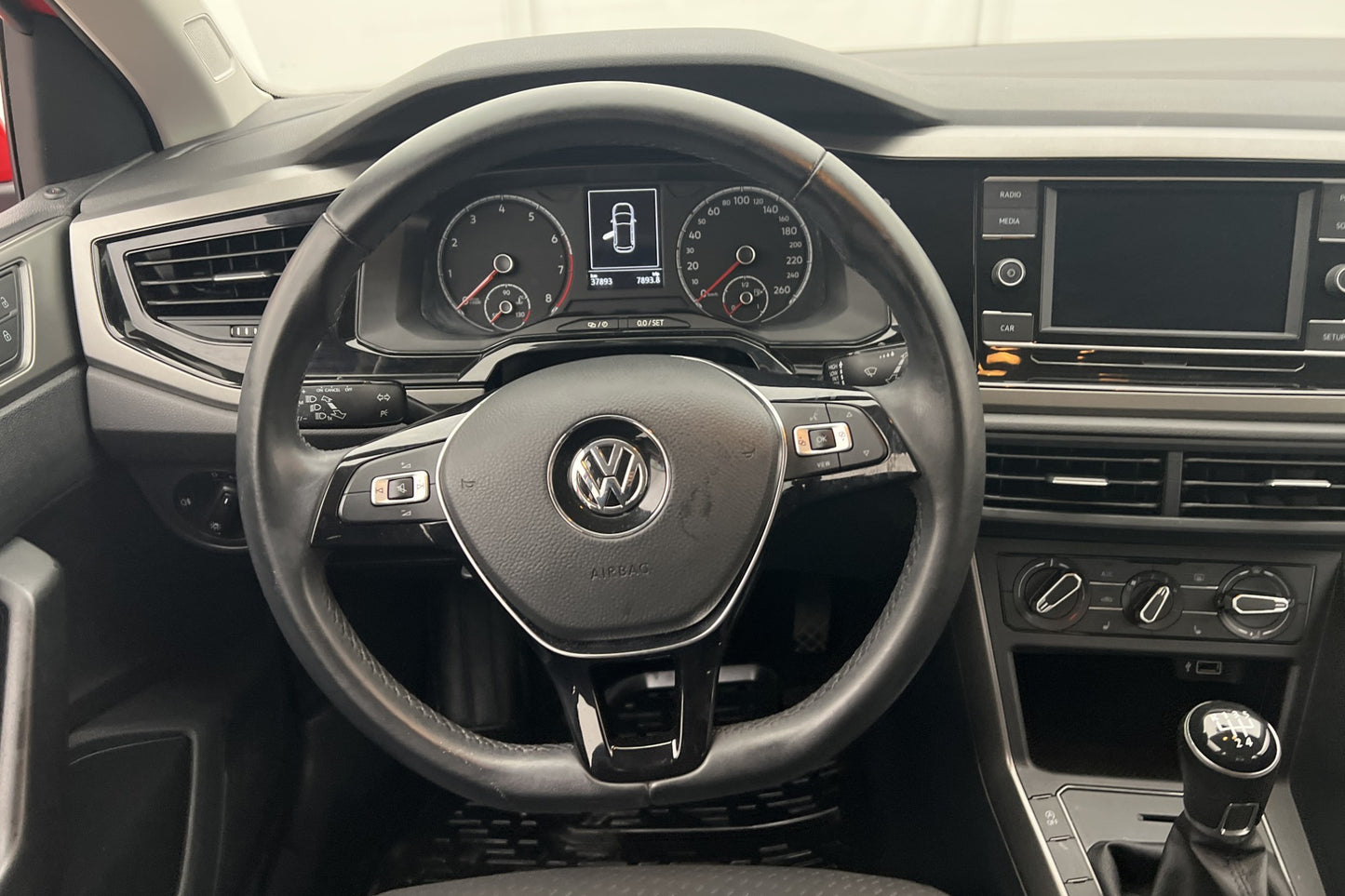 Volkswagen Polo 1.0 TSI 95hk Komfort Sensorer Välservad