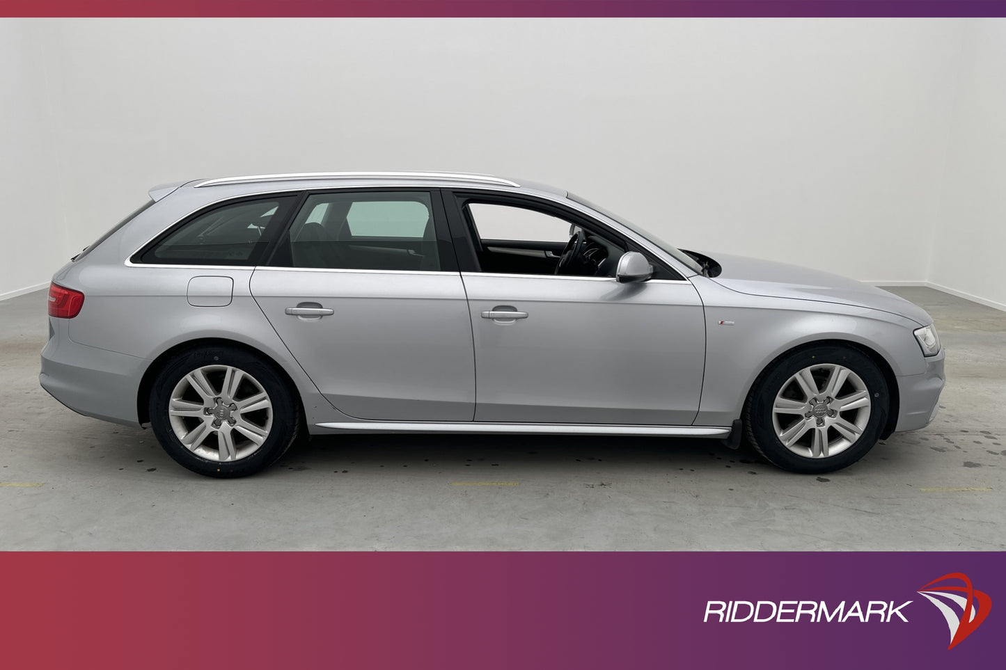 Audi A4 Avant 2.0 TDI Quattro 190hk S-Line P-sensorer Drag