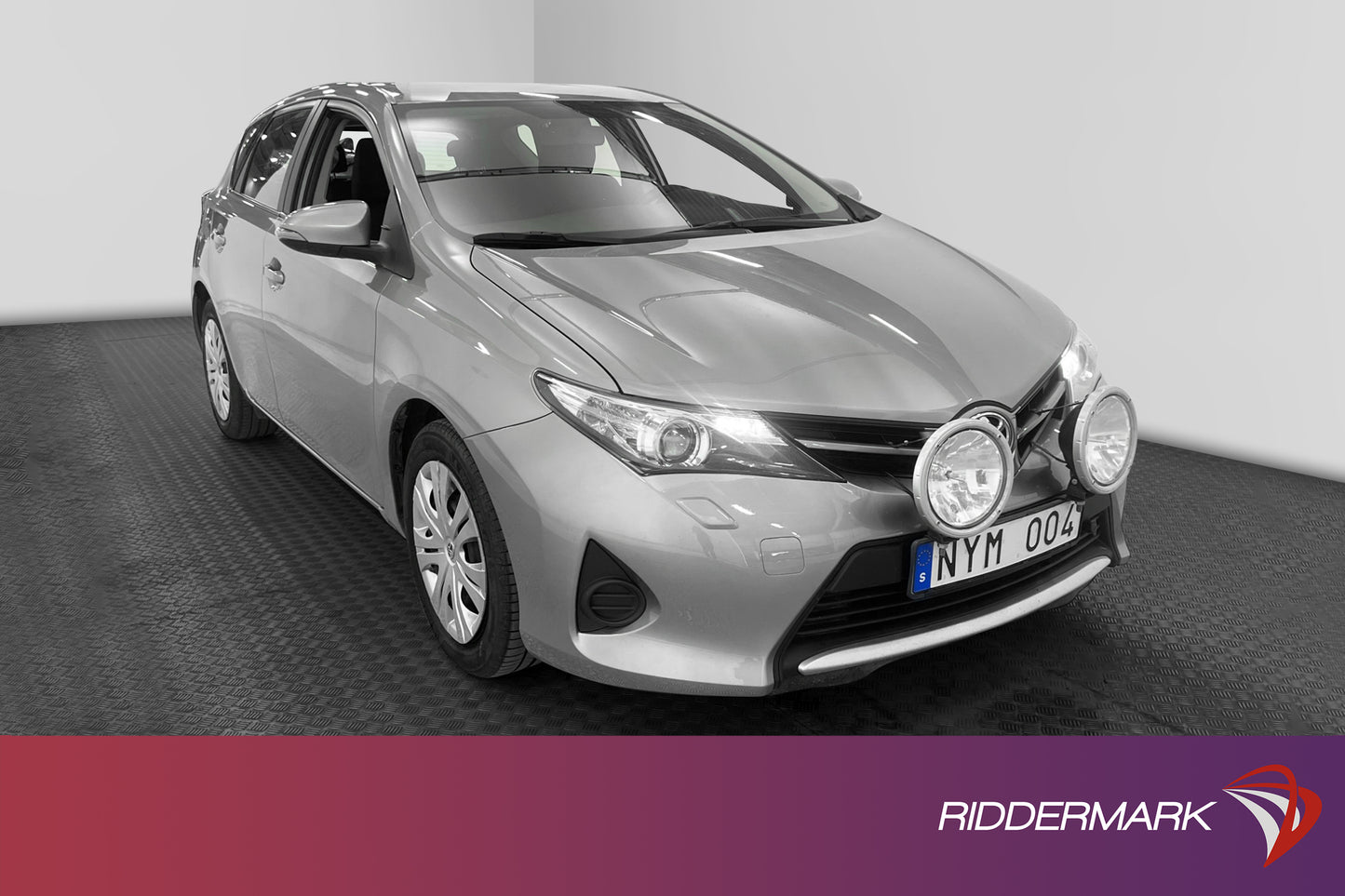 Toyota Auris 1.4 D-4D 90hk M-Värmare Låg Mil 0.4L/Mil