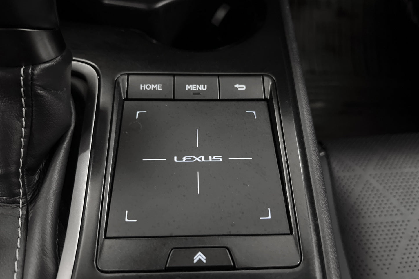 Lexus UX 250h 2.0 CVT 184hk Premium B-kamera Keyless Skinn