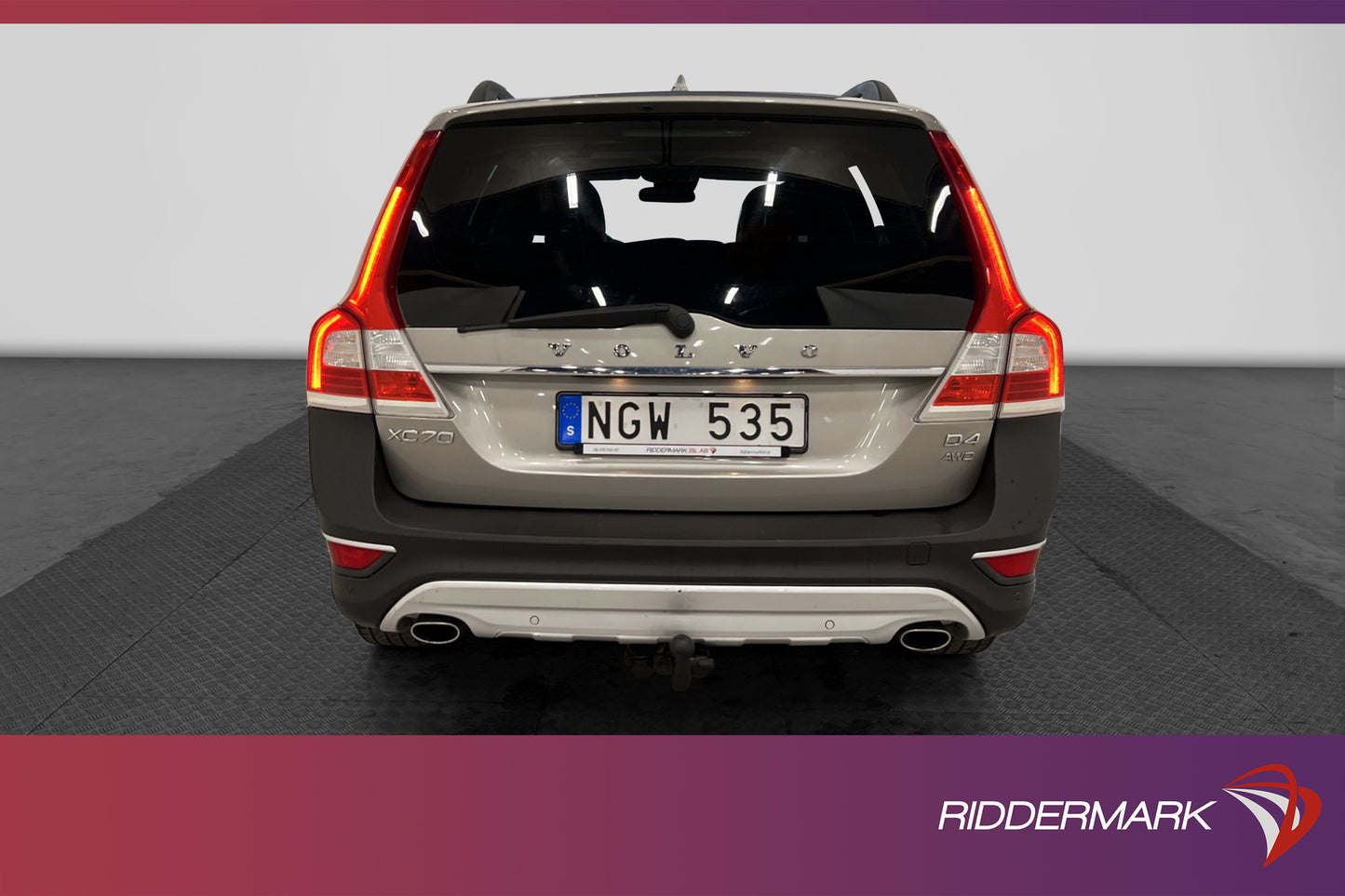 Volvo XC70 D4 AWD Summum D-Värm VOC Taklucka Skinn Navi Drag