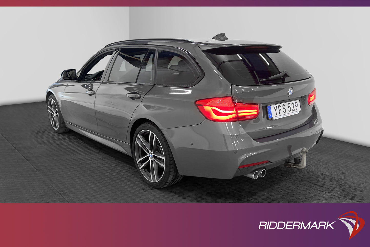 BMW 330i xDrive 252hk M Sport H/K Pano 360° Keyless Skinn