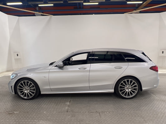 Mercedes-Benz C 300 T 258hk AMG Burmester Halvskinn B-kamera