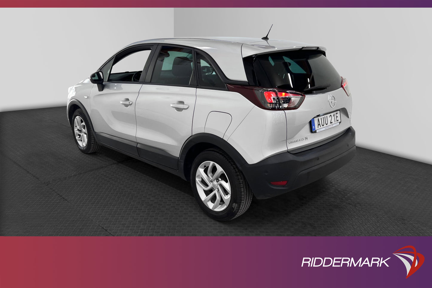 Opel Crossland X 1.2 83hk Enjoy Plus B-Kamera 0.46L/Mil