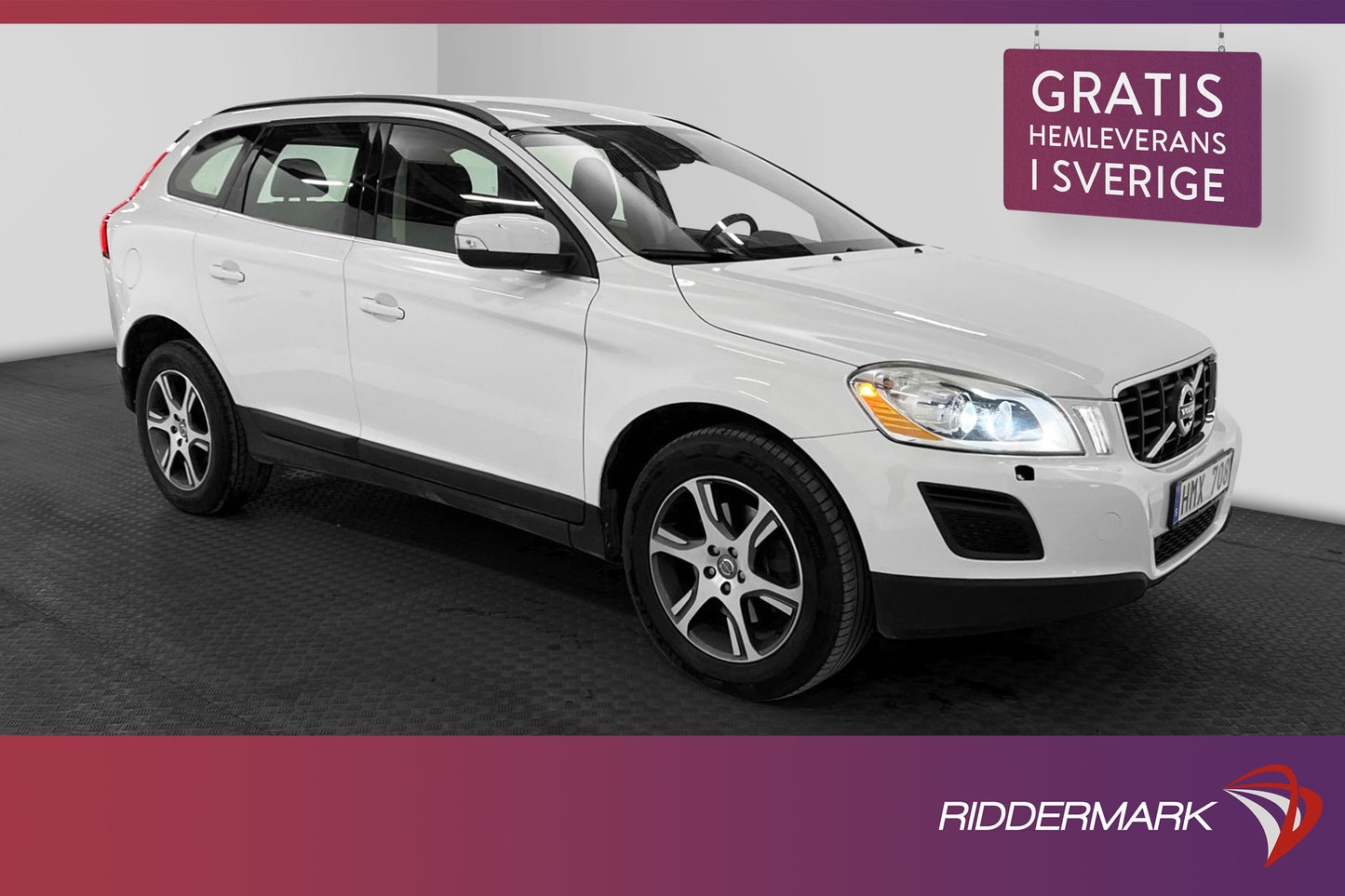 Volvo XC60 D4 AWD 163hk Momentum VOC Värmare Drag Välservad